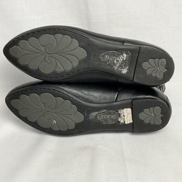 Born Remo Black Leather Booties Pull On Boot Shoe Sz 7 Flat Boots - Picture 5 of 7